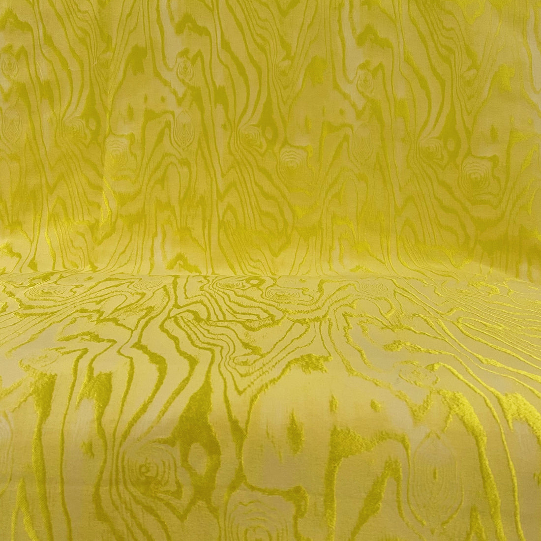 The Allure of the Contour Wave Brocade: A Fabric Like No Other-Ep 03