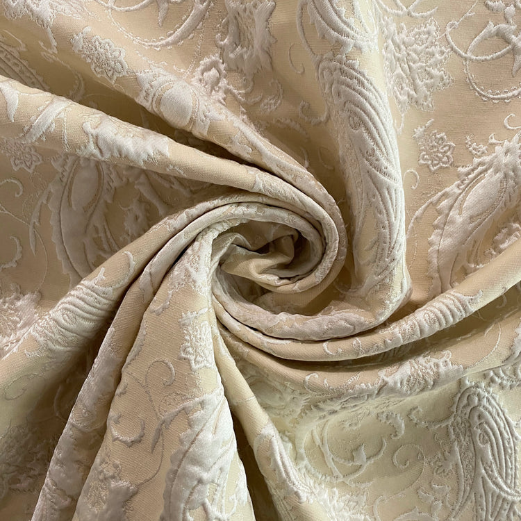 Nouveau Thistle Matelassé Satin Jacquard - White / Cornsilk
