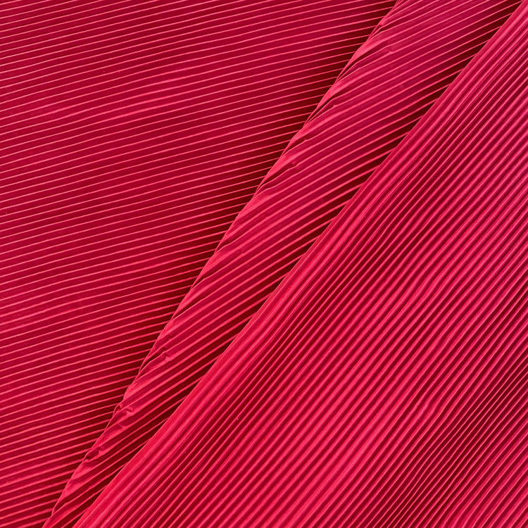 Accordion-Pleated Taffeta - Crimson