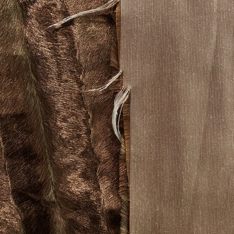 Monochromatic Wave Plush Velvet - Chocolate
