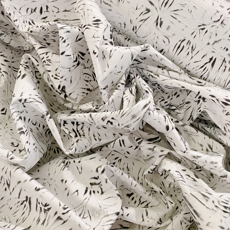 Burnished Bonded Embossed Taffeta - White / Black