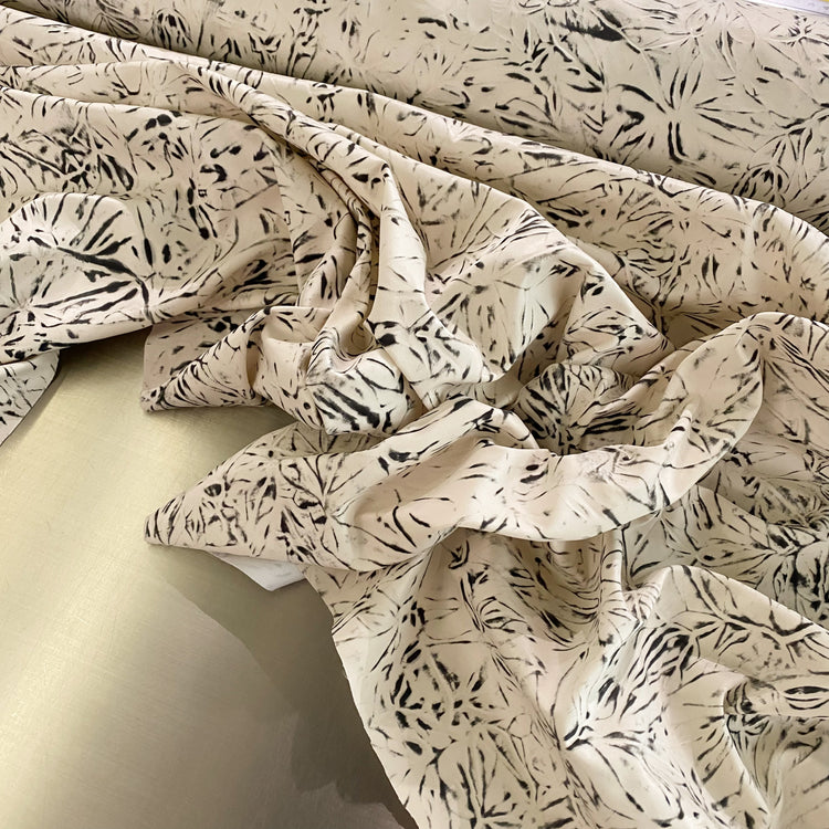 Burnished Bonded Embossed Taffeta - Cornsilk / Black