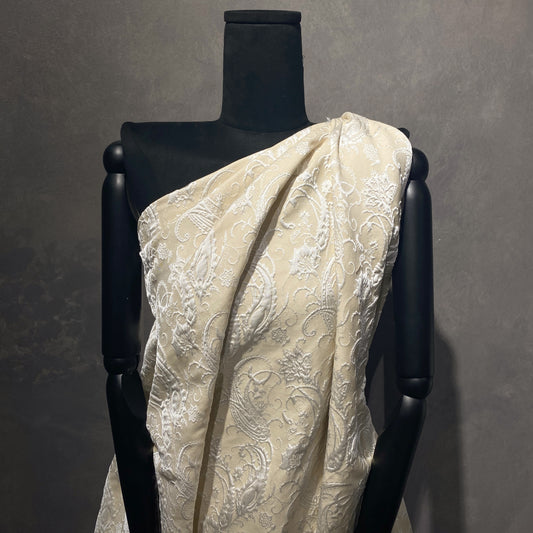 Nouveau Thistle Matelassé Satin Jacquard - White / Cornsilk