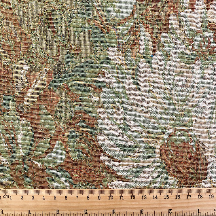 Oil-Painted Floral Tapestry Jacquard - Peru / Pale Green / White
