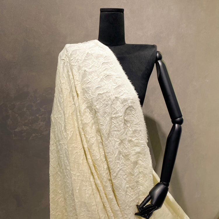 (Remnant) Distressed Star Applique - Wrinkled Tulle on Knit - Ivory - 1.2m (Blue mark)