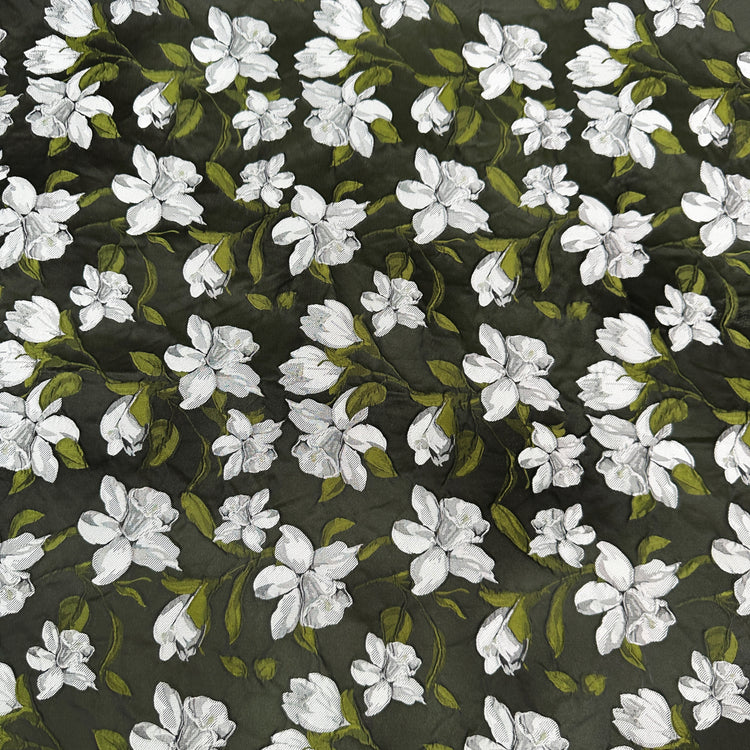 Wrinkled Daffodil Satin Jacquard - White/Moss Green