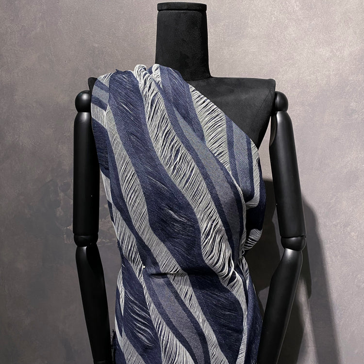 Yarn Float Fringed Wave Denim - Navy / Steel Blue / White