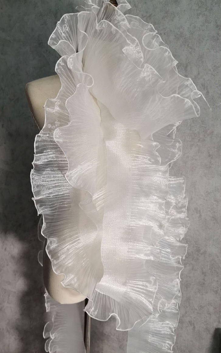 Trim 01