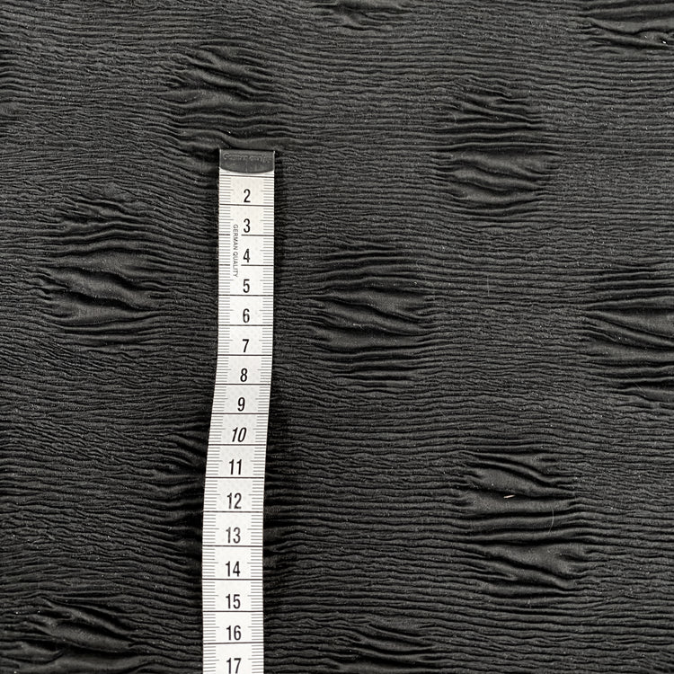 Organic Patterned Twill Plisse - Black