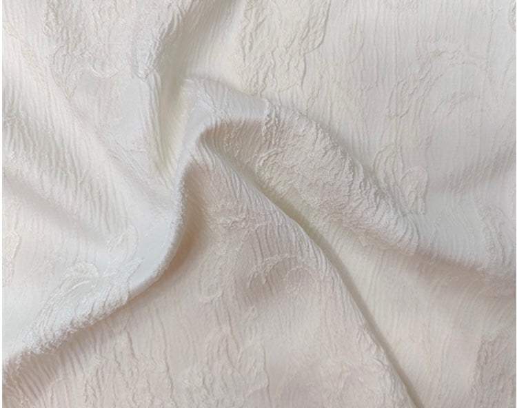 Rippled Floral Damask - White