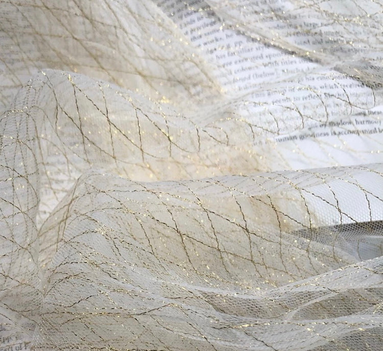 Metallic Diamond Hatch Mesh - Cream/Gold