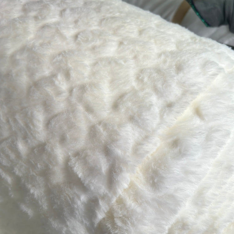 Heart Scaled Faux Fur - Short Pile - White