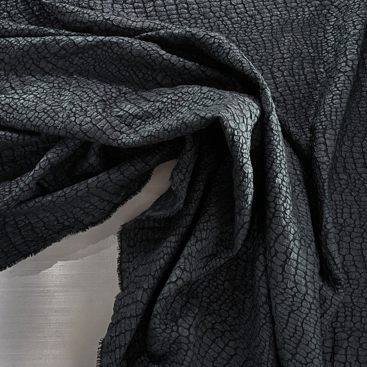 Crocodile Crinkle Textured Cloqué - Black