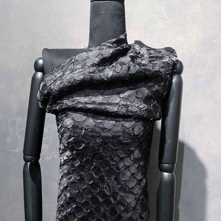 Dragon Scale Plisse Organza - Black