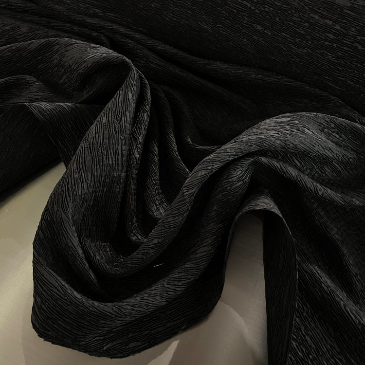 Woodgrain Plisse Taffeta - Black