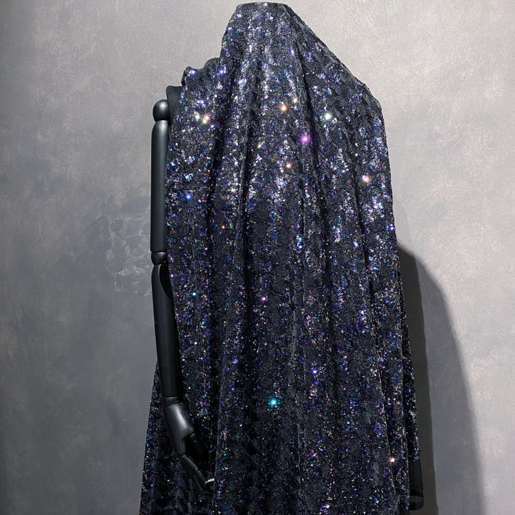 Quarter Square Triangle Micro Sequin - Iridescent / Black