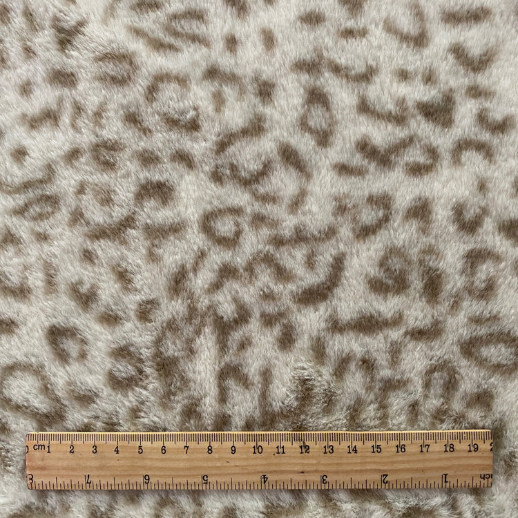 Faux Leopard Fur - Short Pile - White/Olive