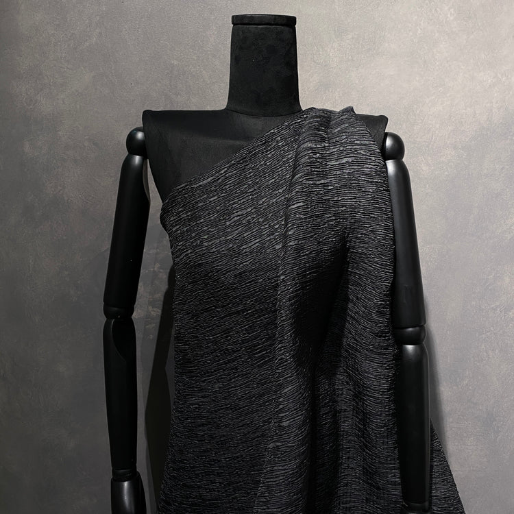 Woodgrain Plisse Taffeta - Black