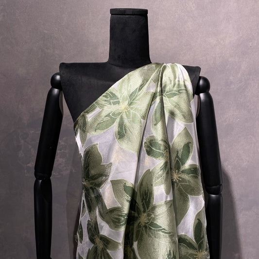 Tropical Flower Organza Jacquard - Light Green / White / Metallic Gold