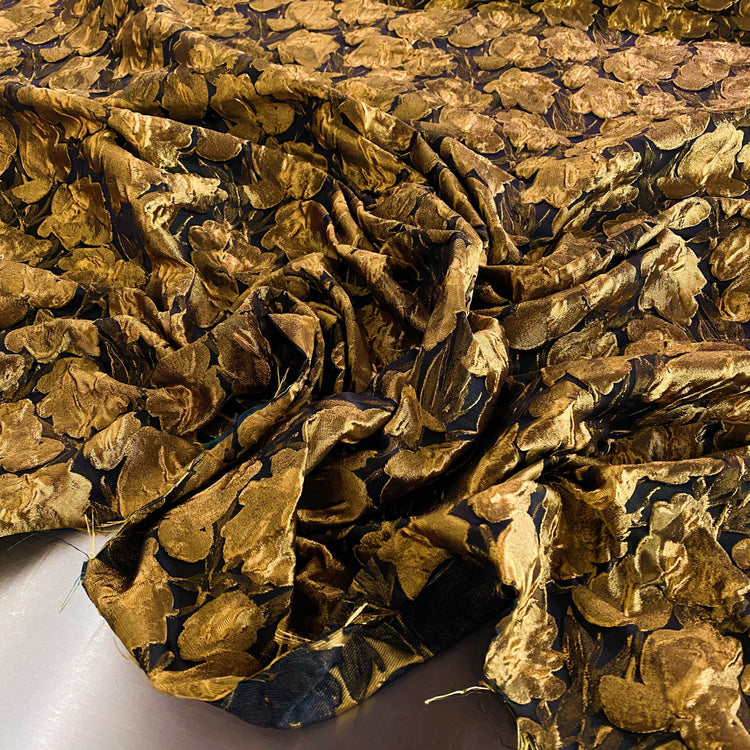 (Deadstock) 3D Rose Brocade - Metallic - Gold / Black