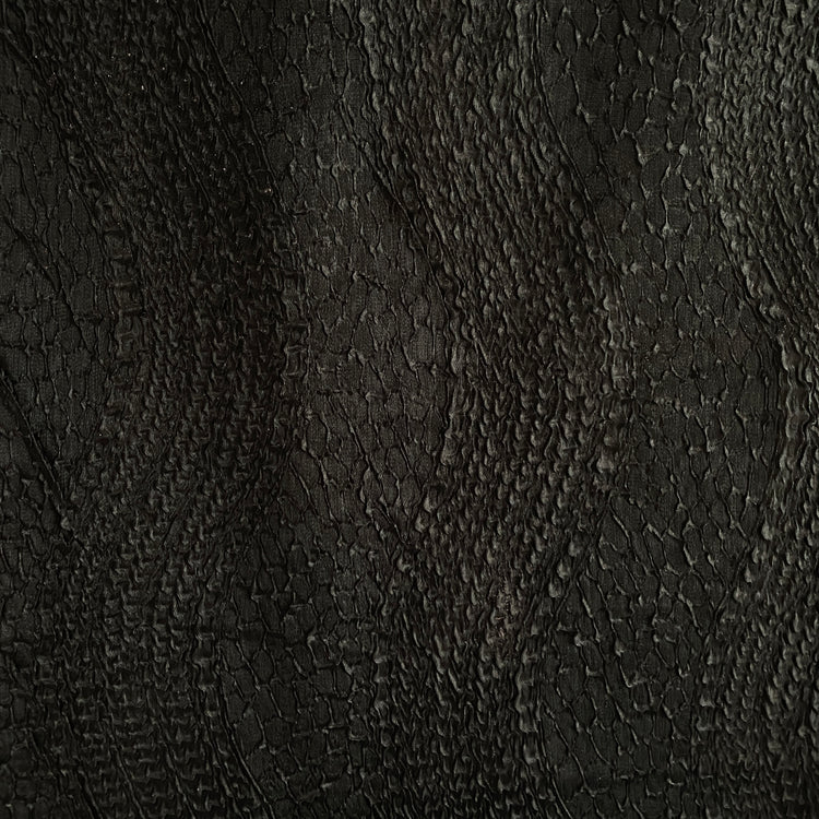 Wavy Tire Track Plisse Organza - Black