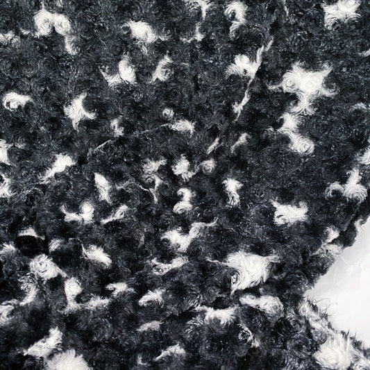 Spiral Motif Faux Fur - Black/White