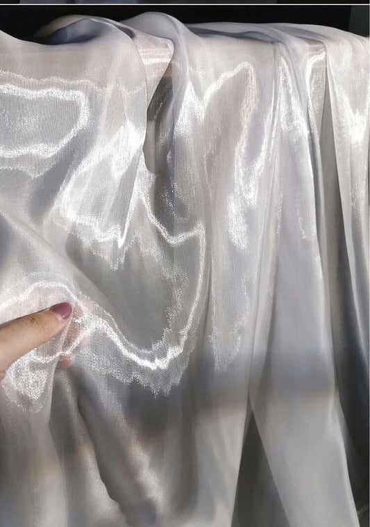 Liquid Shimmer Organza - Metallic Warp - White