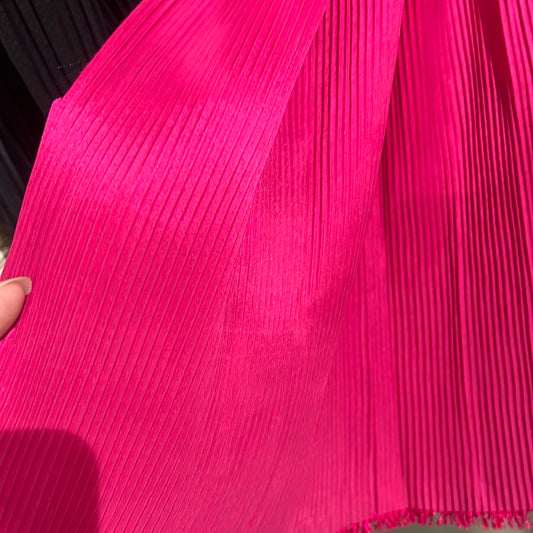 Accordion-Pleated Taffeta - Fuchsia